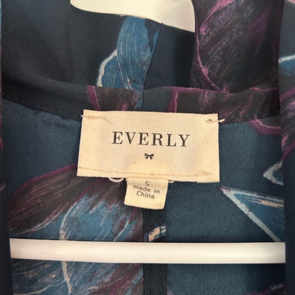 Everly Shawl | Size S - Picture 2 of 3